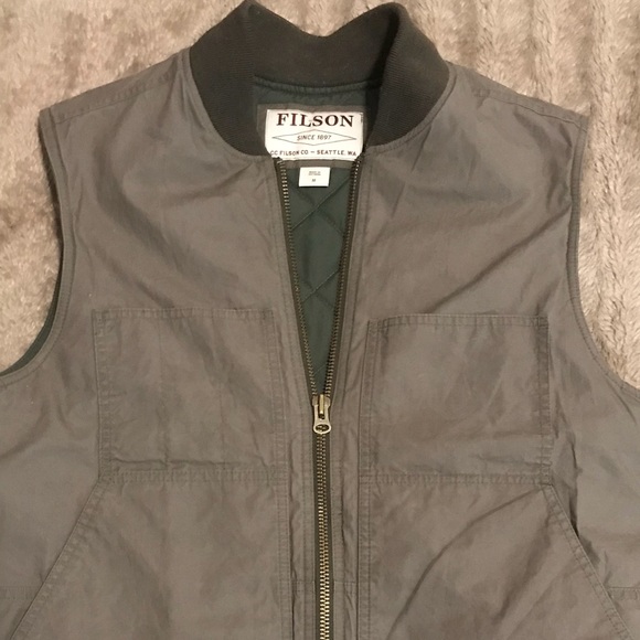 Filson Dry Wax Work Vest - Picture 2 of 4